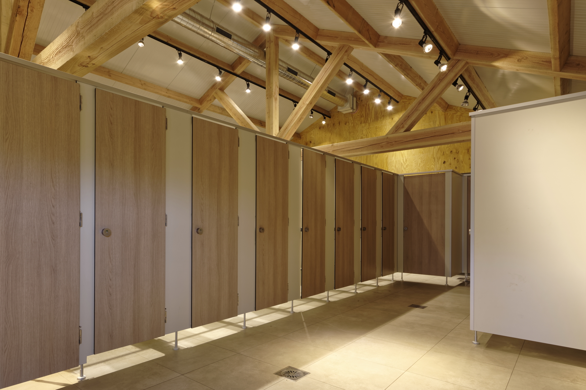 Sanitaire voorziening voor camping of jachthaven