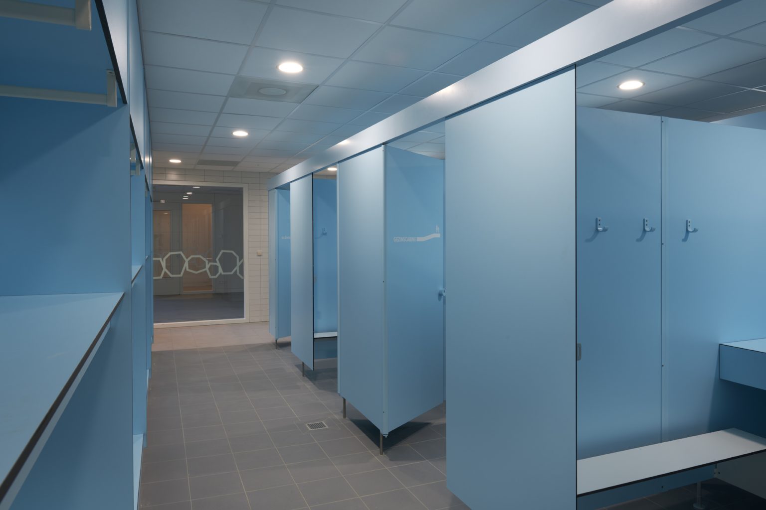 Service en onderhoud voor kleedkamers en lockers